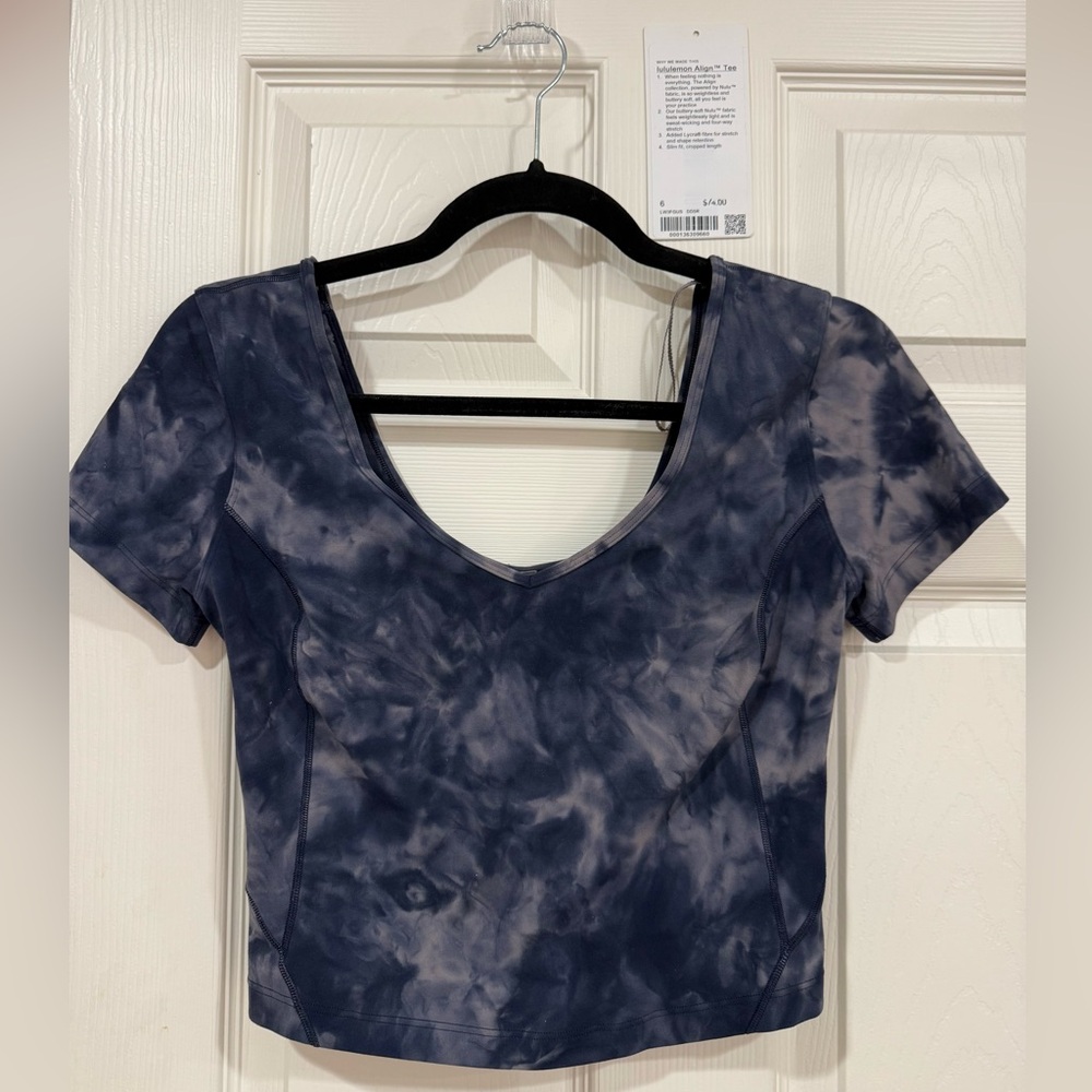 Size 6 Lululemon Align Tee